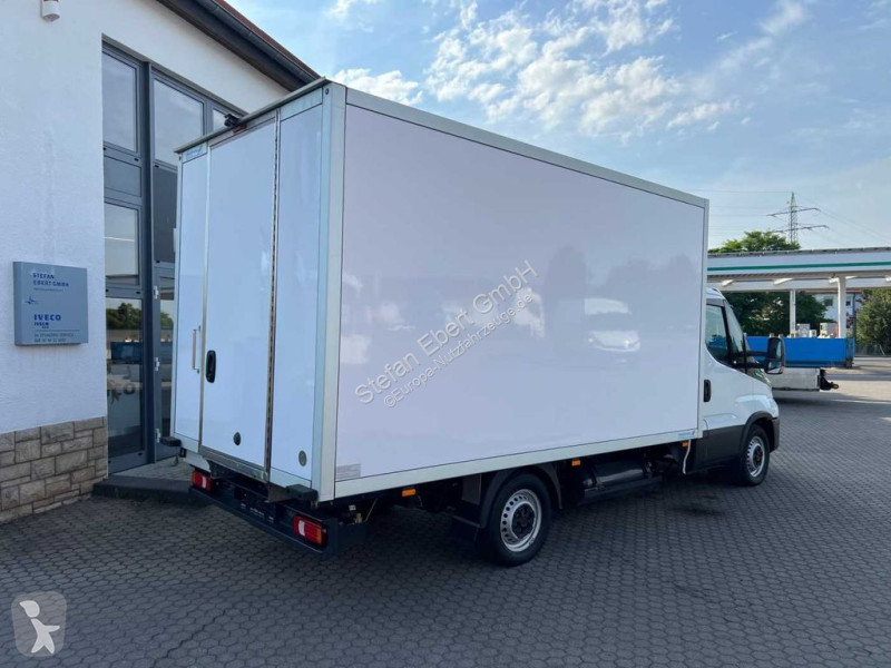 Véhicule utilitaire Iveco 35S14 A8 CNG Koffer...