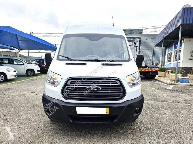 Furgoneta Ford