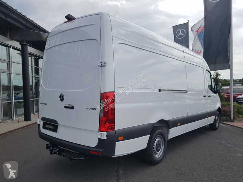 Autoutilitară Mercedes 317 CDI 4325 9G Klima...