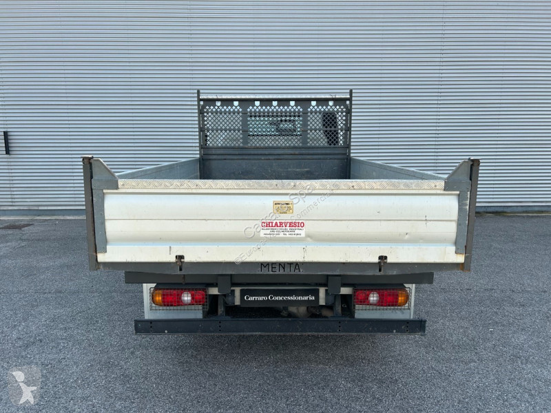 Veicolo commerciale Mitsubishi IV