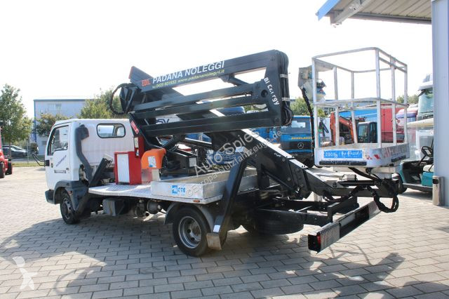 Furgoneta Nissan E 120 20Meter Sequani...
