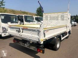 Véhicule utilitaire Isuzu