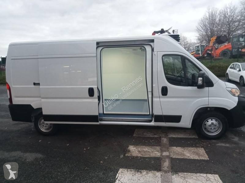 Véhicule utilitaire Opel