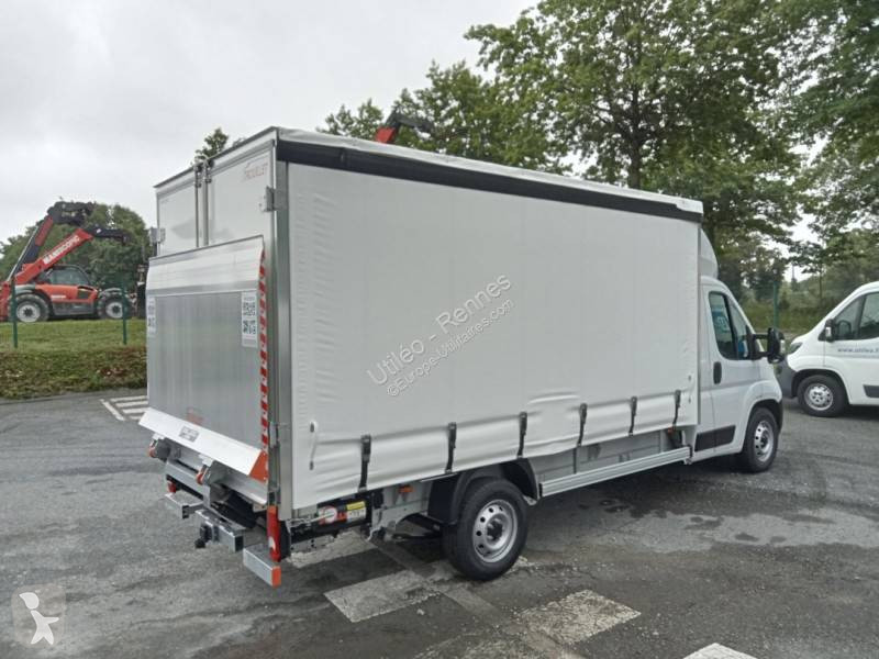 Véhicule utilitaire Fiat