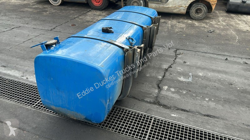 Furgoneta DAF 1673120 ALUMINIUM BRANDSTOFTANK 0...