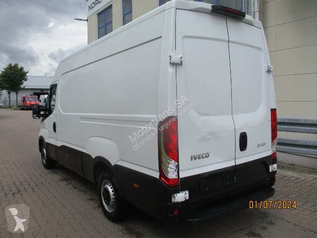 Furgoneta Iveco Daily 35S16 V