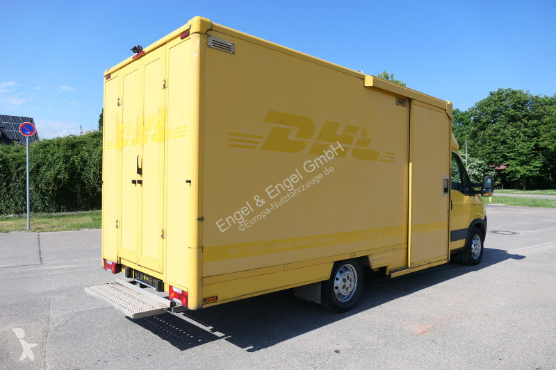 Veículo utilitário Iveco Daily 35 S11 C30C...