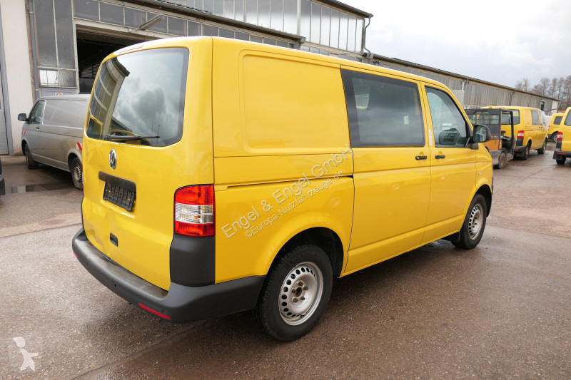 Veículo utilitário Volkswagen T5 Transporter...