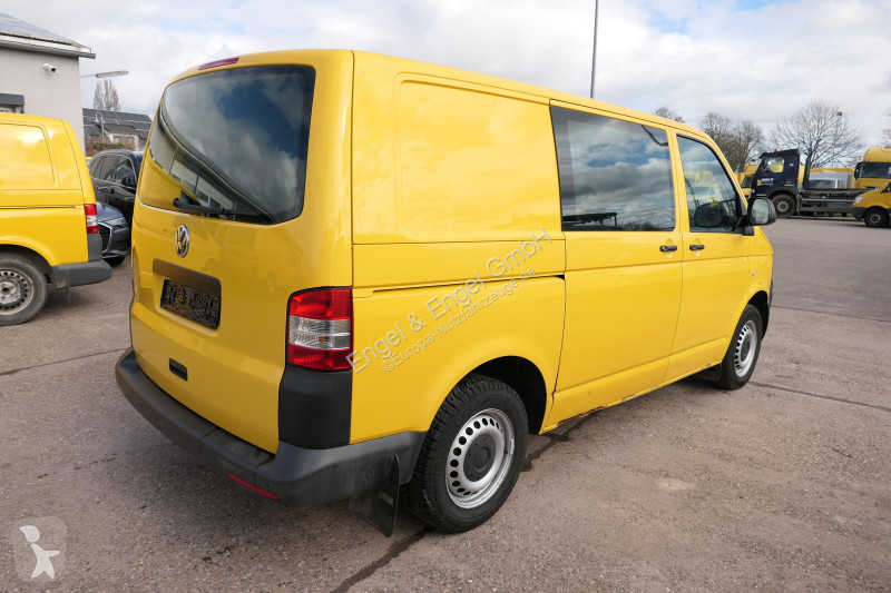 Autoutilitară Volkswagen T5 Transporter 2.0 TDI...