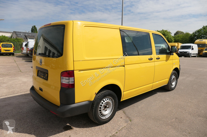Autoutilitară Volkswagen T5 Transporter 2.0 TDI...