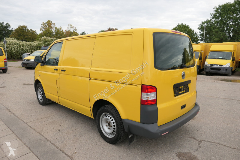 Коммерческий автомобиль Volkswagen T5...