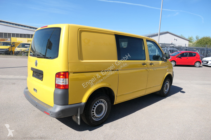 Autoutilitară Volkswagen T5 Transporter 2.0 TDI...