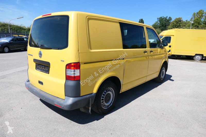 Коммерческий автомобиль Volkswagen T5...