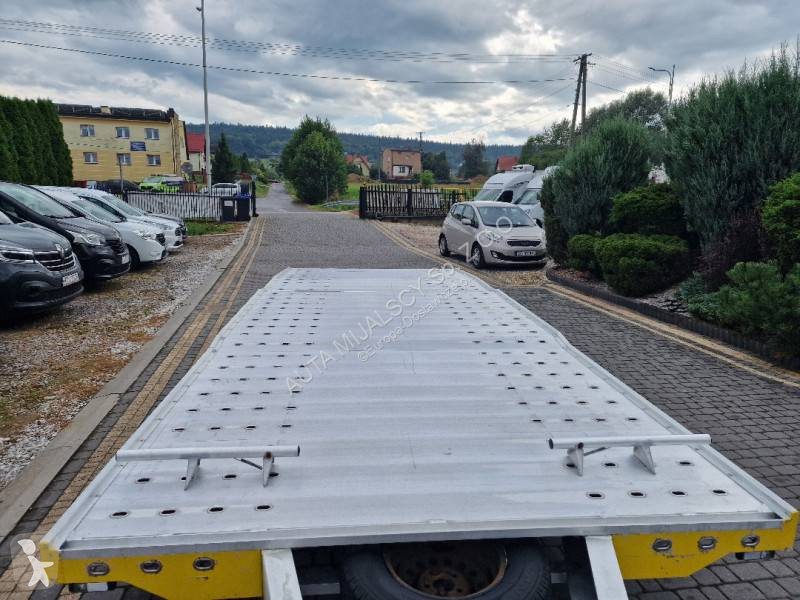 Véhicule utilitaire Gniotpol