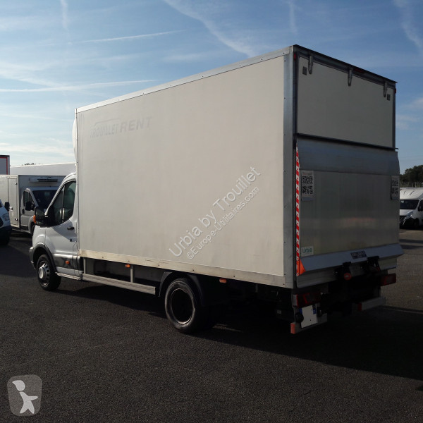 Véhicule utilitaire Ford 20M3 130 CV FOURGON RJ...