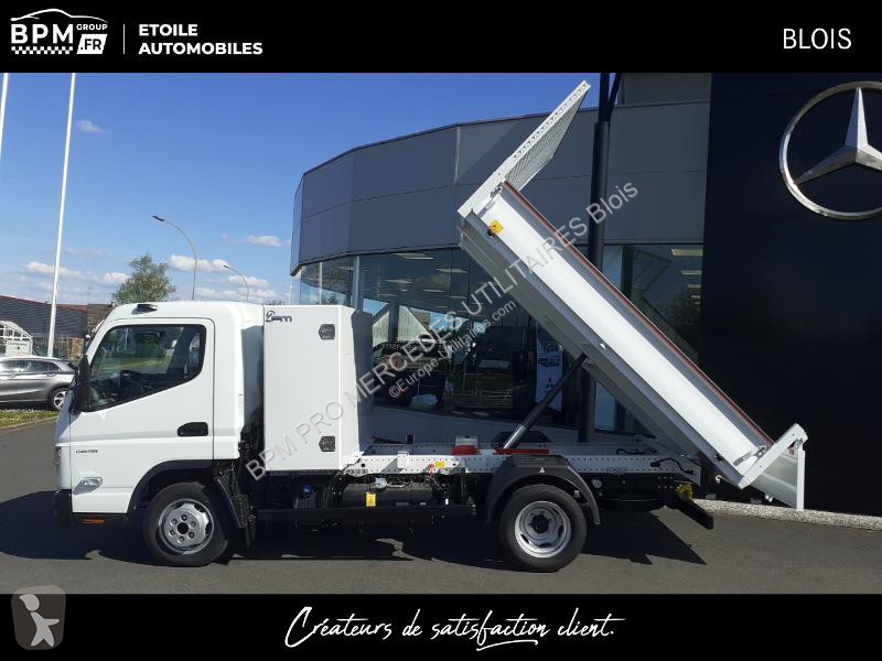 Véhicule utilitaire Fuso CCb 3C15 Empattement 28