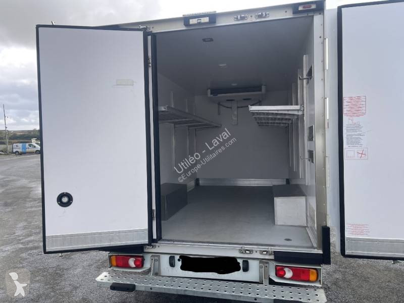 Véhicule utilitaire Peugeot