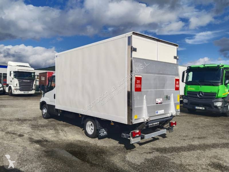 Furgoneta Iveco