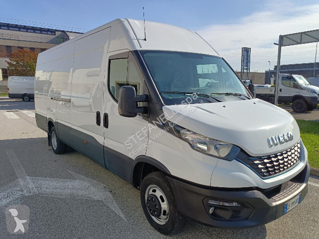 Véhicule utilitaire Iveco DAILY 35C14N V