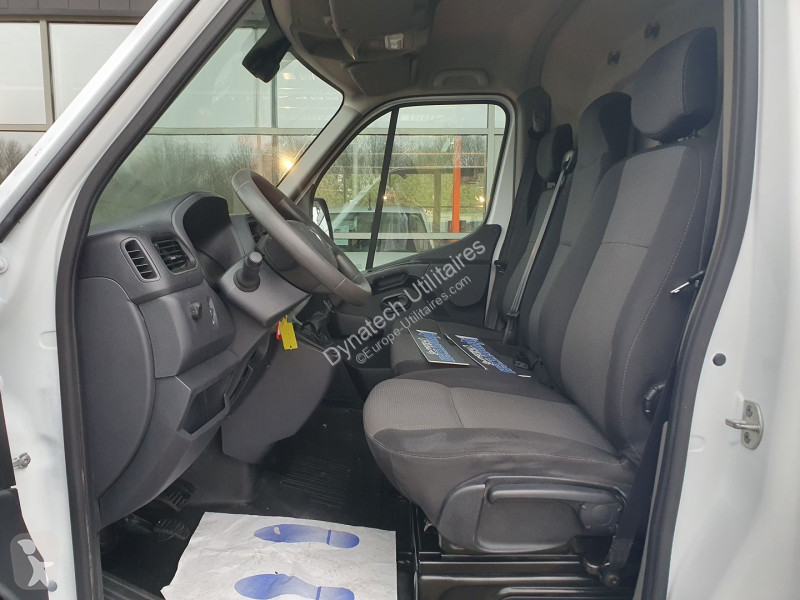 Furgoneta Renault MASTER III FG F3300 L2H2 2.3...