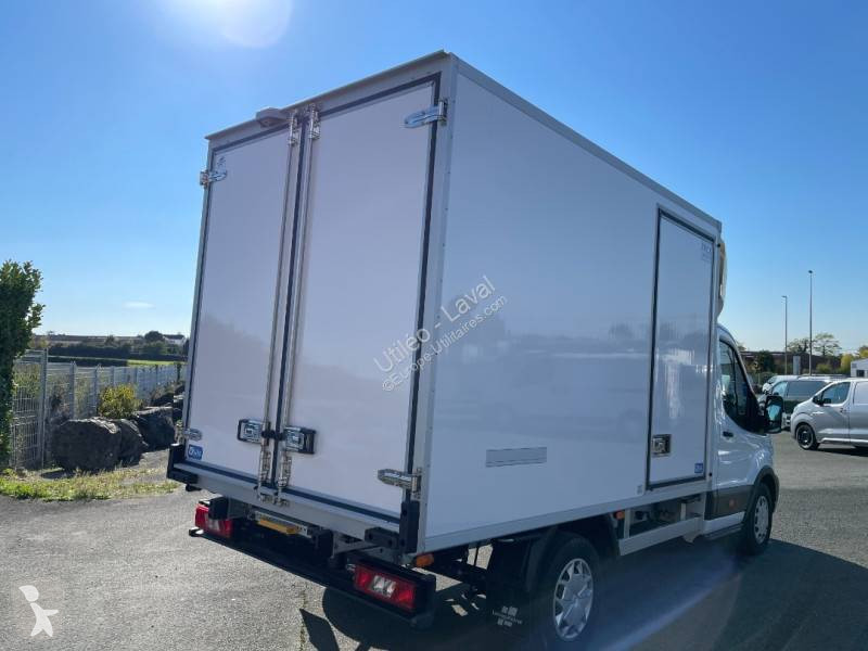 Véhicule utilitaire Ford