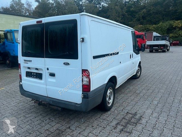 Užitkové vozidlo Ford TÜV bis 10/26
