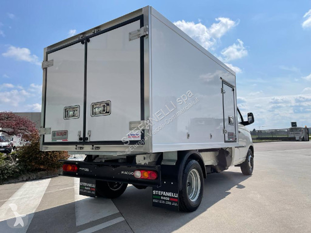 Autoutilitară Piaggio Porter NP6 ISOTERMICO