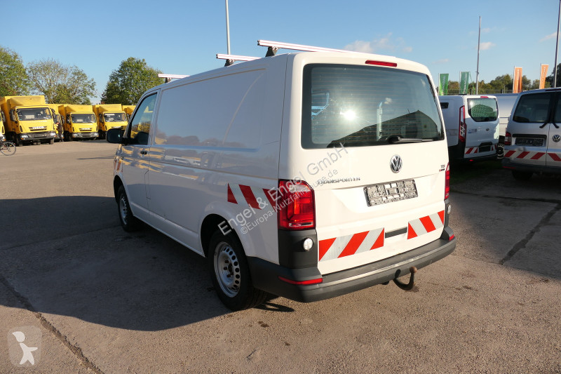 Veicolo commerciale Volkswagen T6 Transporter...
