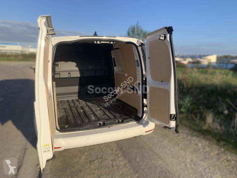 Véhicule utilitaire Volkswagen 2,0 L 109 CV