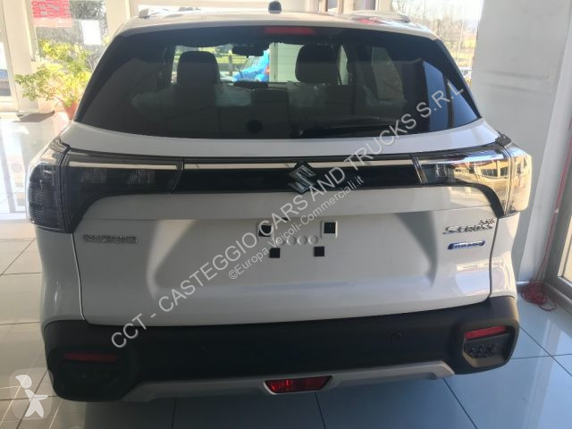 Autoutilitară Suzuki S-CROSS 1.4 HYBRID 4WD...