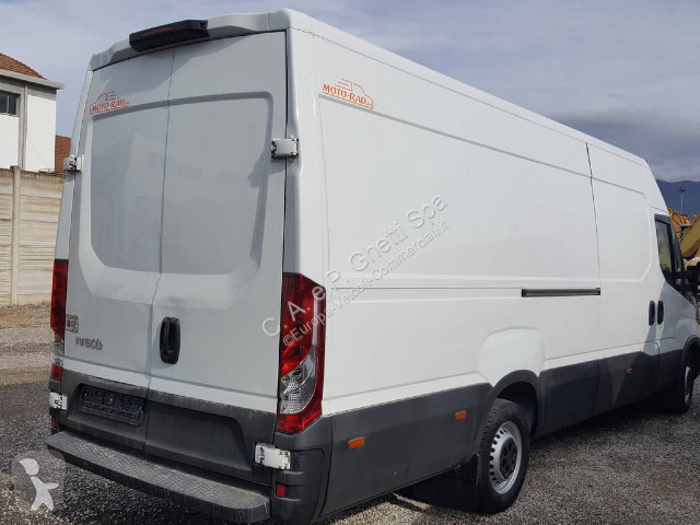 Veicolo commerciale Iveco Daily 35S16