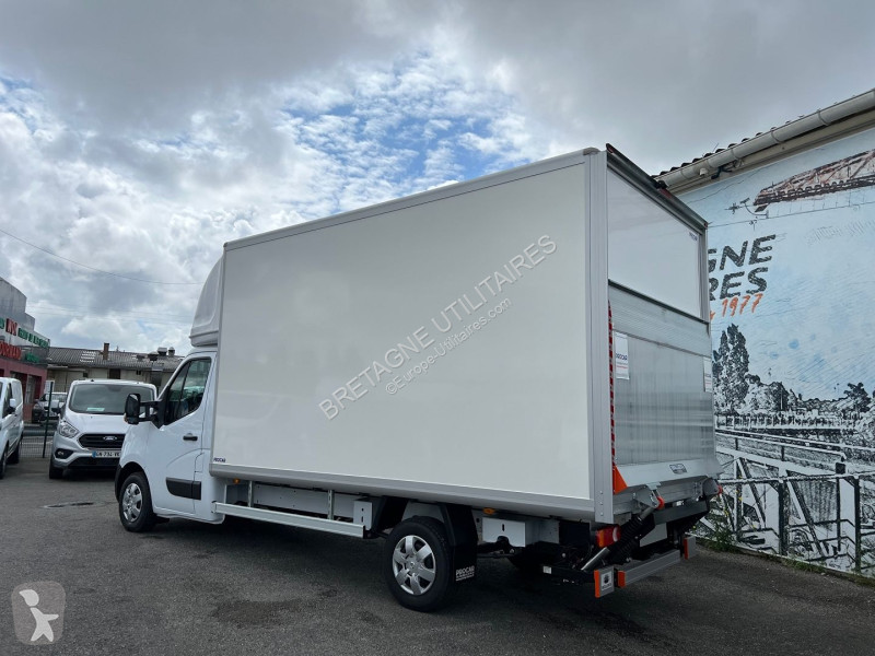 Véhicule utilitaire Nissan INTERSTAR CCB CAISSE...