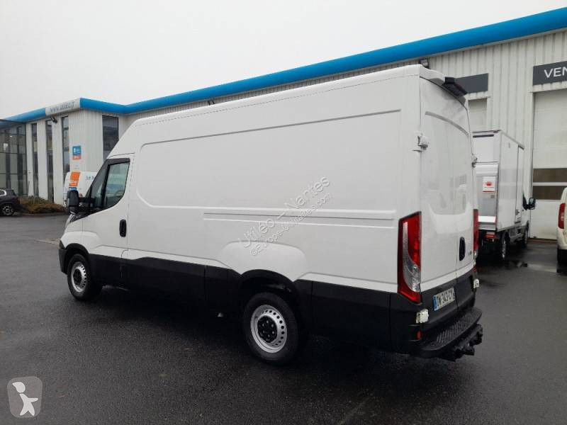 Furgoneta Iveco