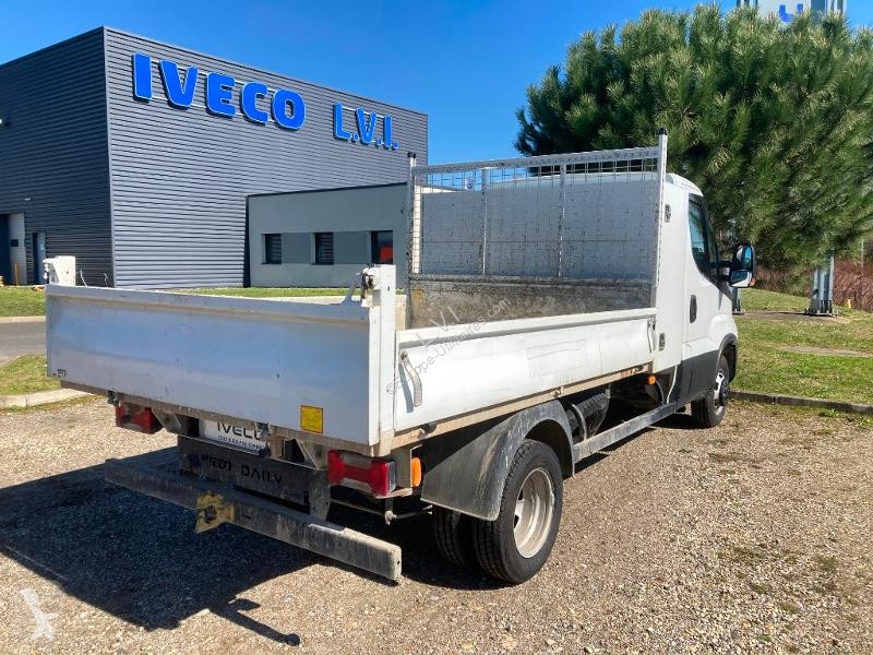 Bedrijfswagen Iveco CCb 35C16H3.0 Empattement...