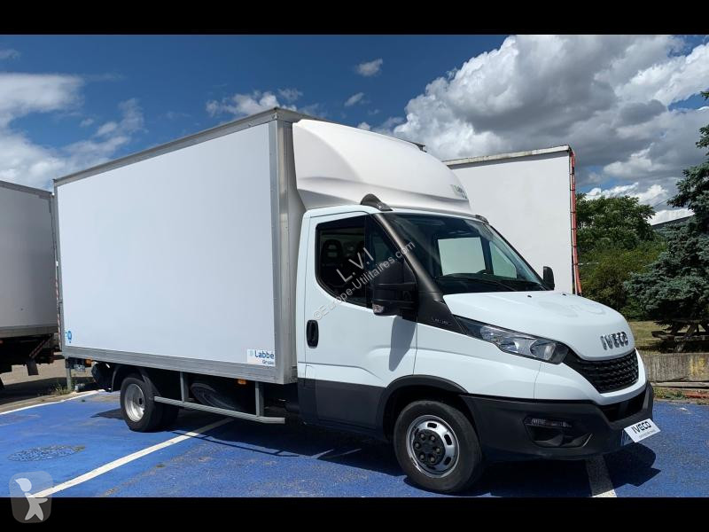Véhicule utilitaire Iveco CCb 35C16H...