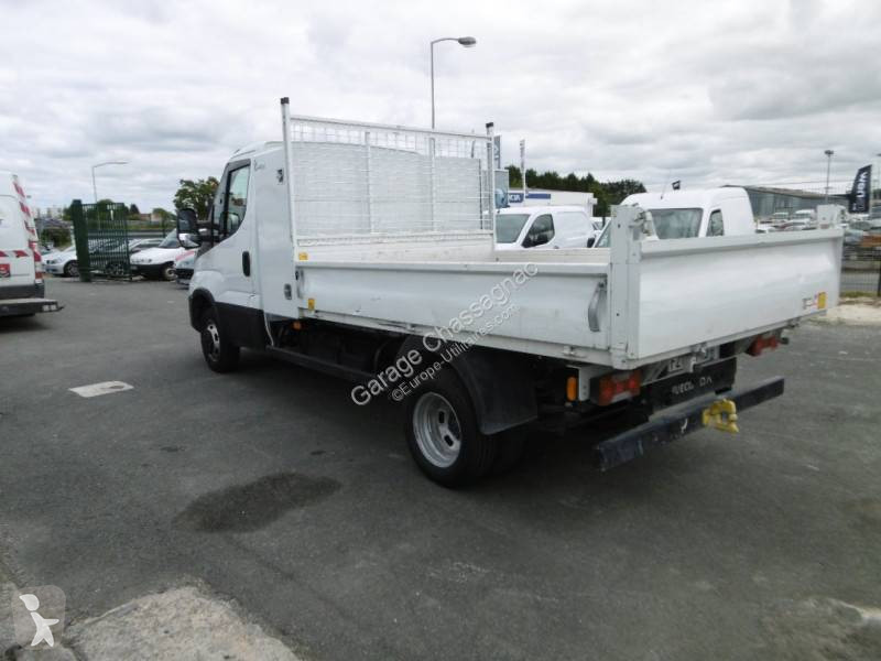 Véhicule utilitaire Iveco