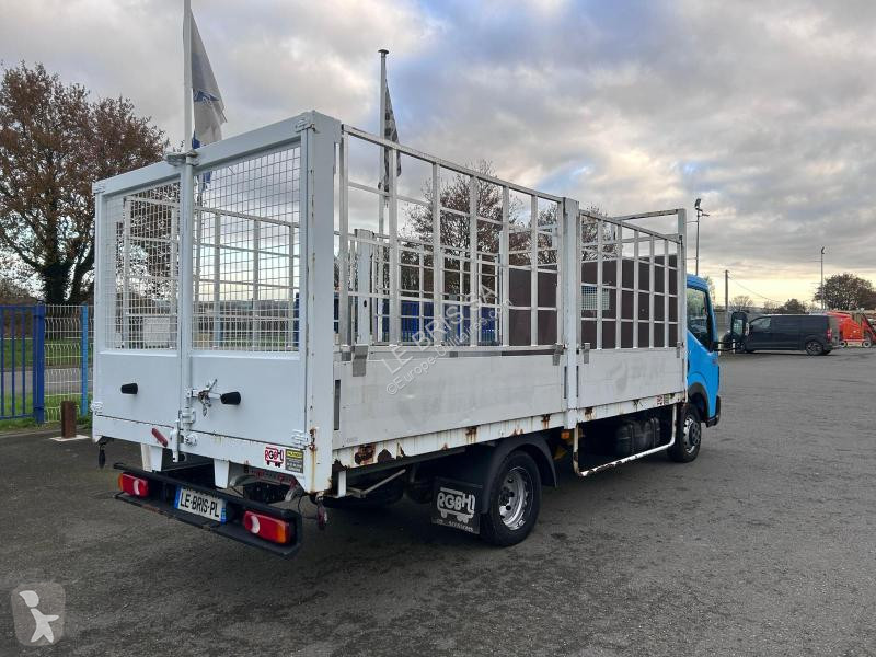 Véhicule utilitaire Renault 3.0 dCi 150