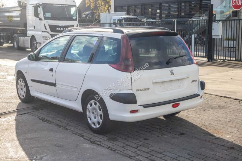 Furgoneta Peugeot SW