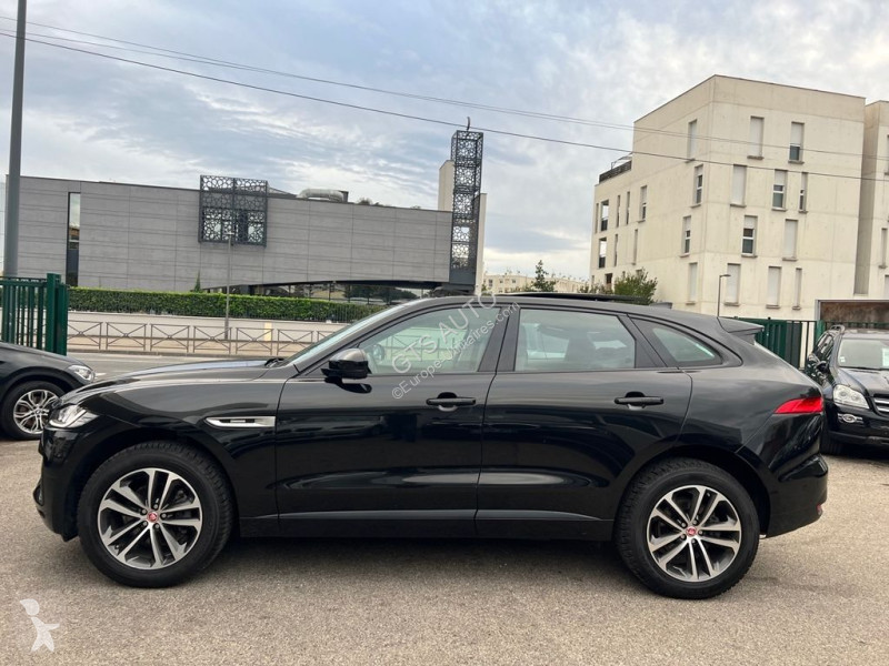 Véhicule utilitaire Jaguar F-PACE 2.0D 180CH...