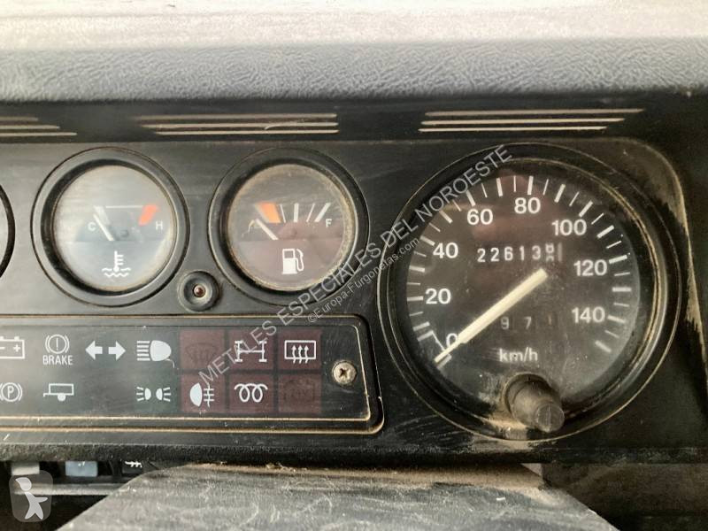 Furgoneta Land Rover
