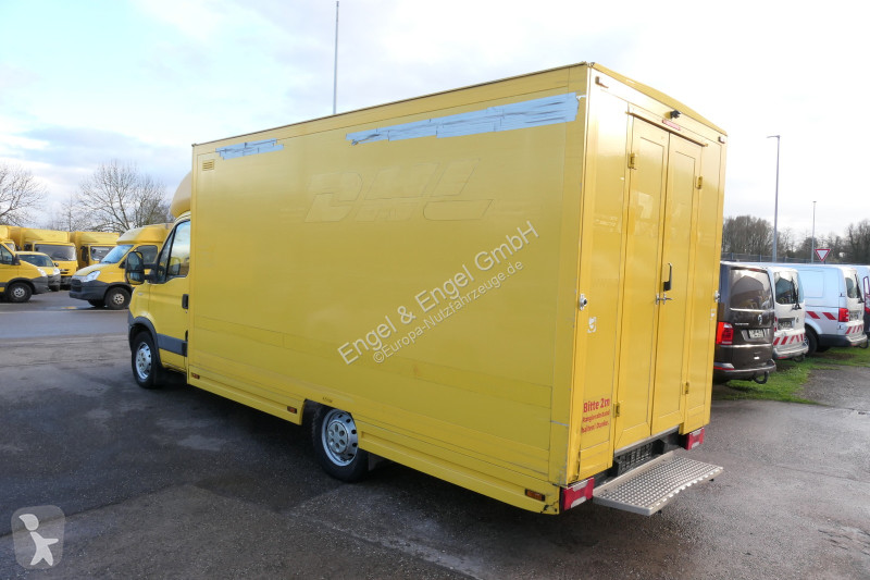 Veicolo commerciale Iveco Daily 35 S11 C30C...