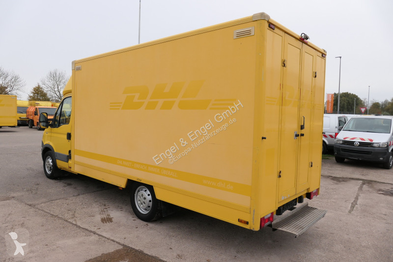 Veículo utilitário Iveco Daily 35 S11 C30C...