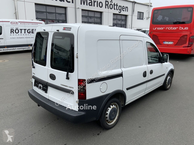 Furgoneta Opel -C-Van