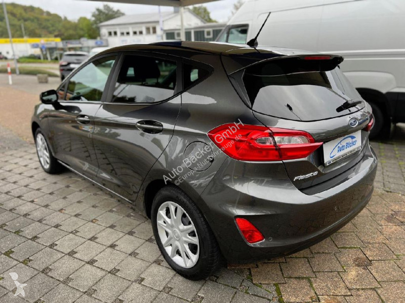 Užitkové vozidlo Ford C&C...