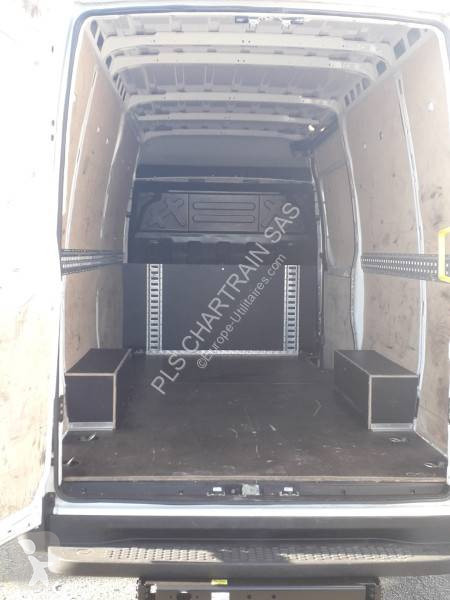 Furgoneta Iveco