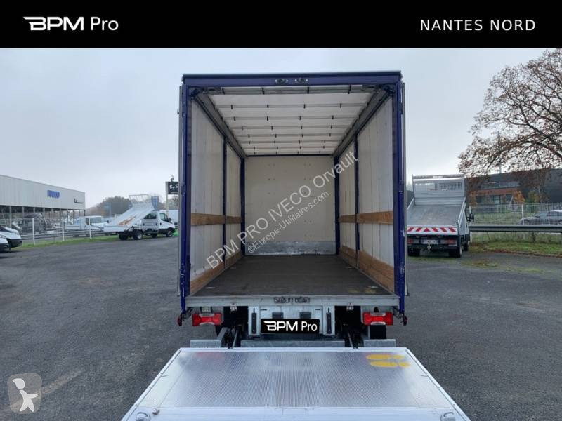 Furgoneta Iveco