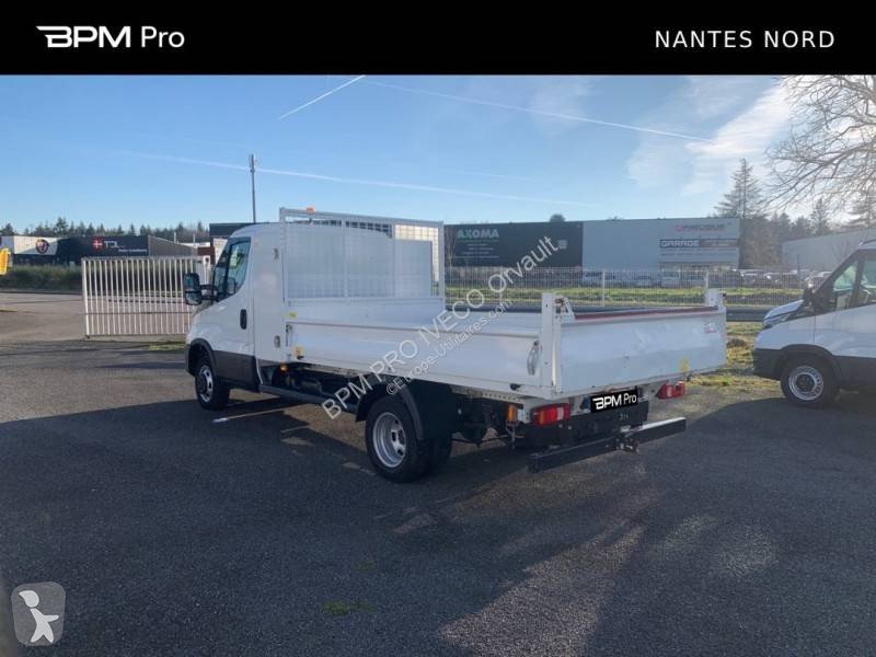 Autoutilitară Iveco