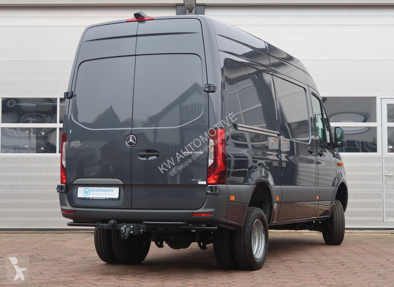 Véhicule utilitaire Mercedes 519 CDI L2H2 4X4...