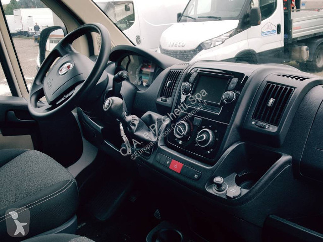 Autoutilitară Fiat Ducato 35