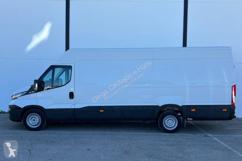 Furgoneta Iveco